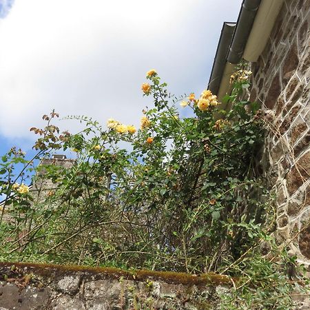 לינה וארוחת בוקר Pleudihen-sur-Rance Le Jardin A Mordreuc מראה חיצוני תמונה
